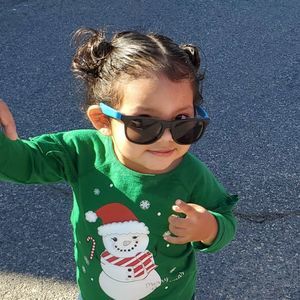 Meet your Posher, Mara